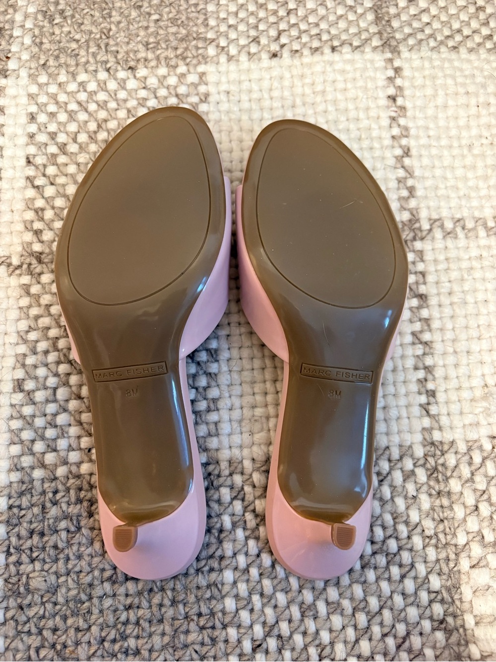 NEW Marc Fisher Pale Pink Patent Slide Mules - Picture 3 of 4
